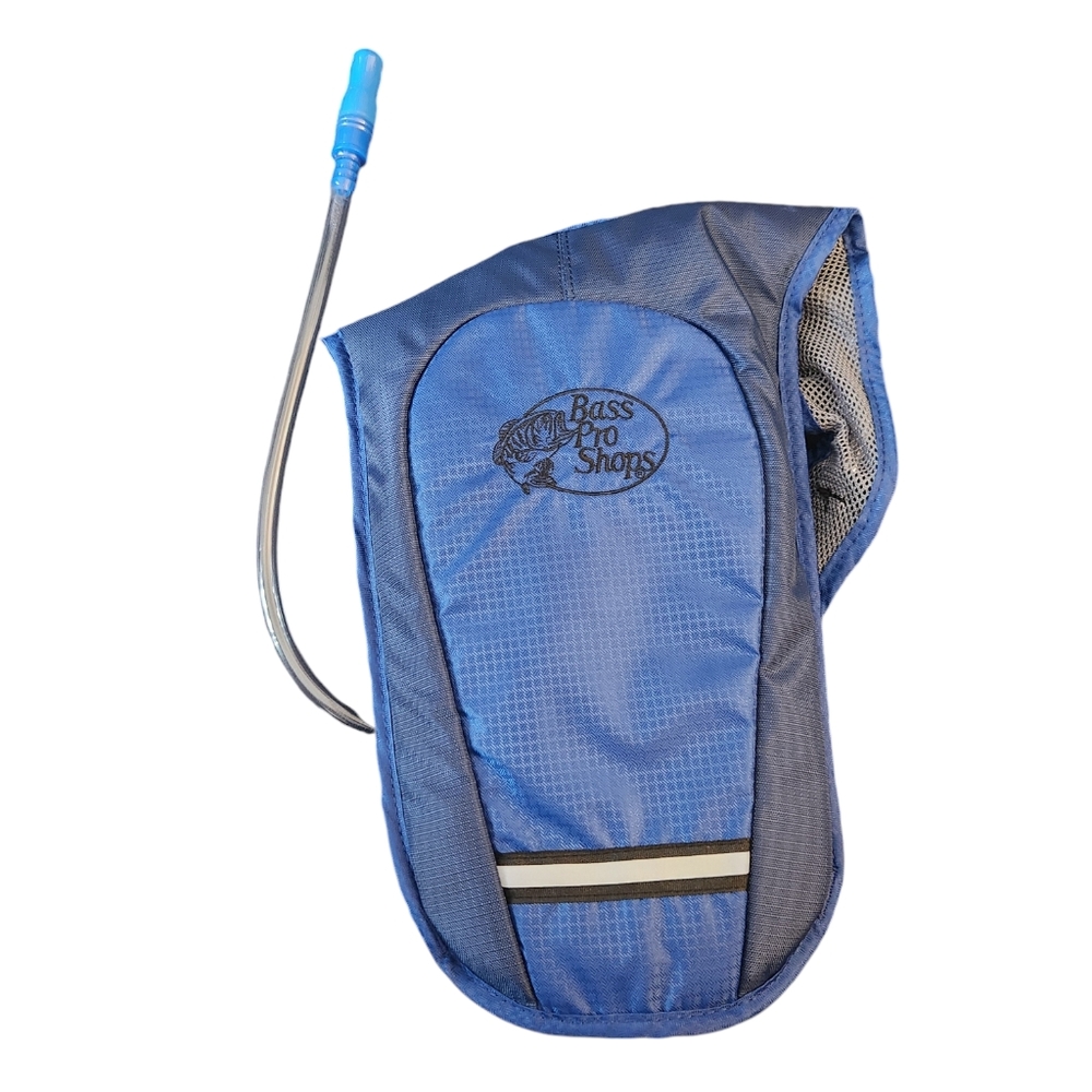 Bass Pro Shops Hydration Pack - 1.5L Blue- NWT
